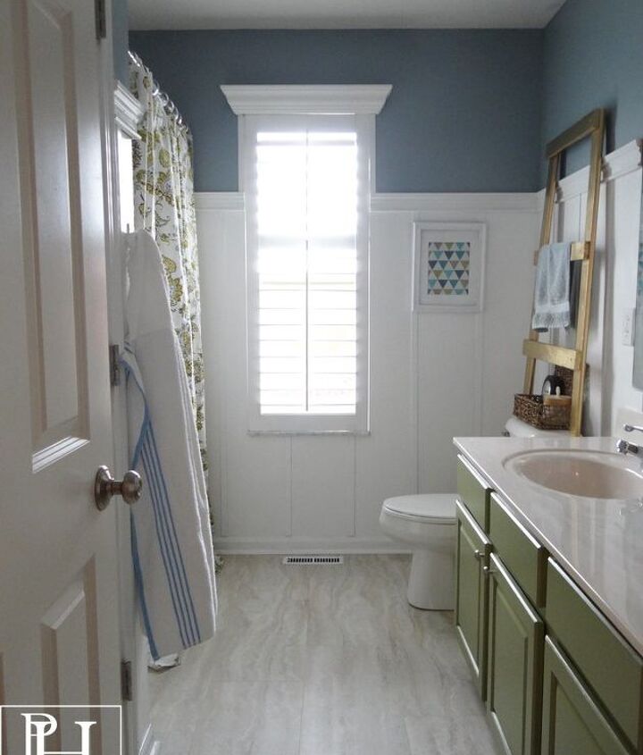 Kids\/Guest Bathroom Makeover on a Budget Hometalk Kids\/Guest Bathroom Makeover on a Budget Hometalk